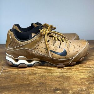 Nike Reax 8 Training Tennis Shoes Sneakers Color Wheat size 9 616272-700